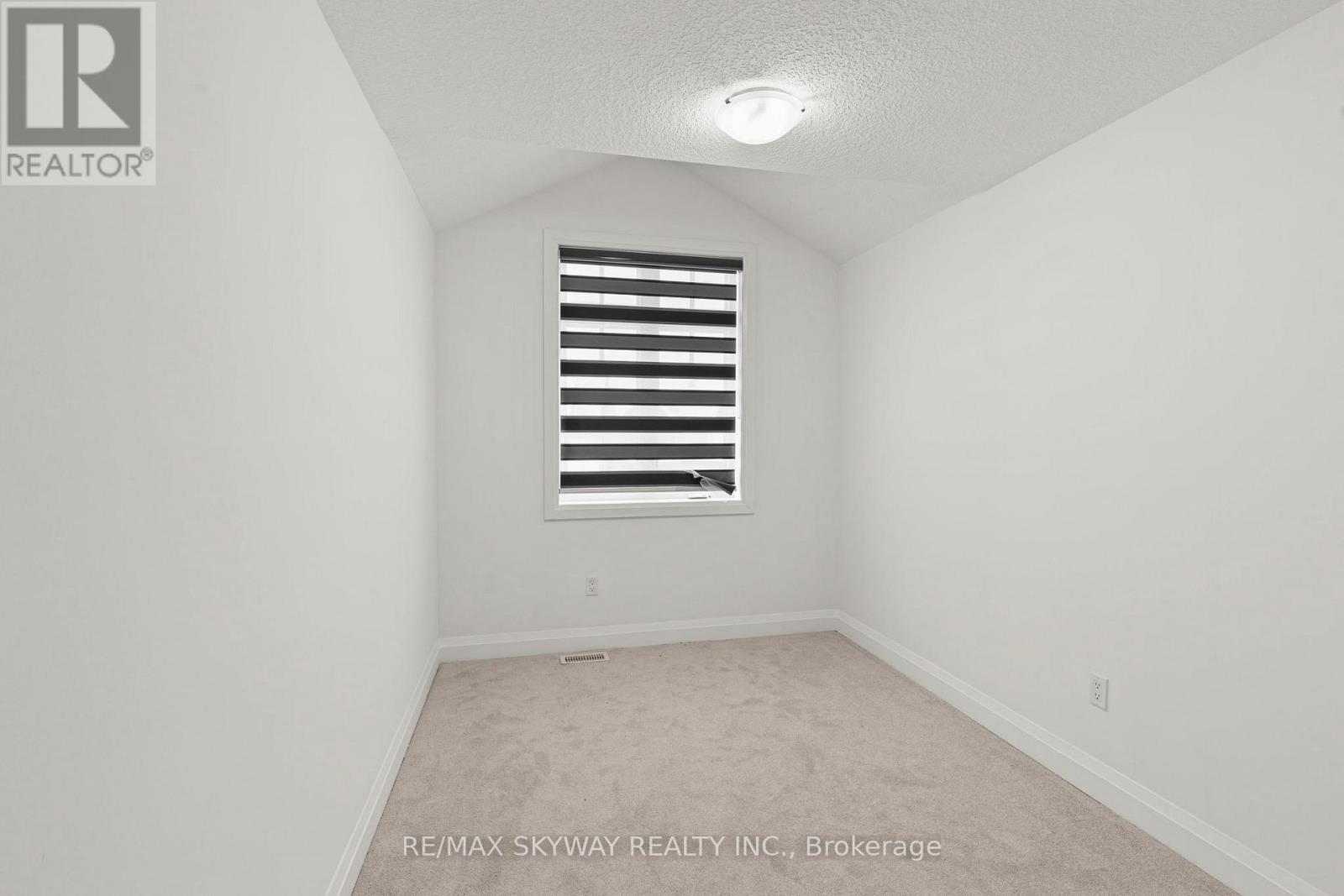 143 Stonebrook Way Ne, Grey Highlands, Ontario  N0C 1H0 - Photo 33 - X12639850