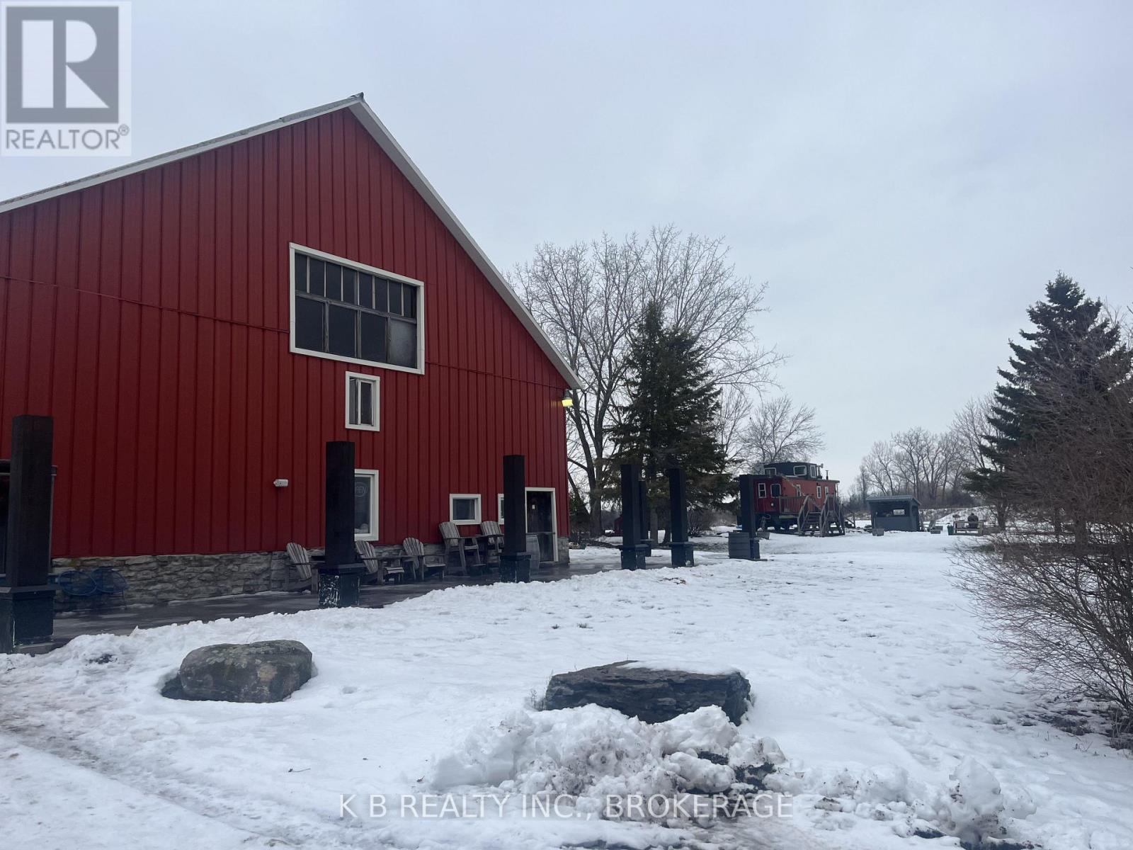 9261 33 Highway, Greater Napanee, Ontario K0H 1G0 - Photo 2 - X12639898