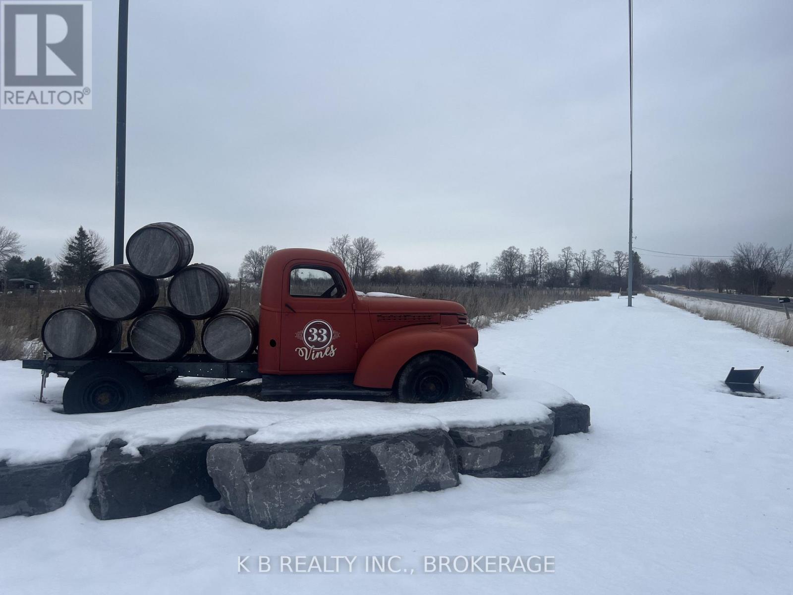 9261 33 Highway, Greater Napanee, Ontario K0H 1G0 - Photo 7 - X12639898