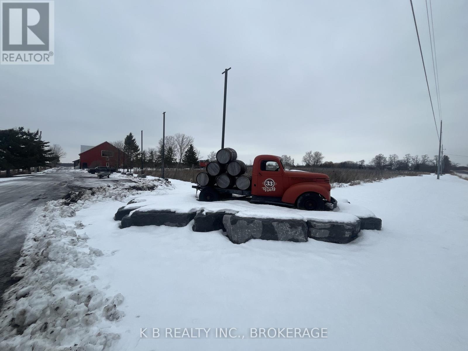 9261 33 Highway, Greater Napanee, Ontario K0H 1G0 - Photo 8 - X12639898