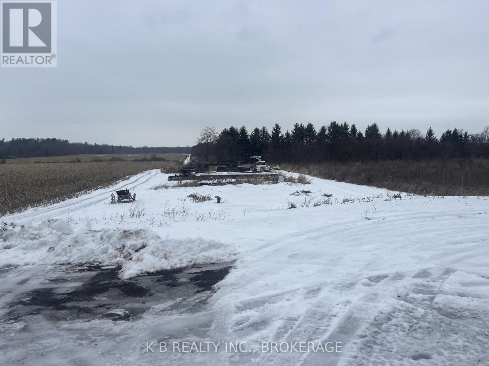 9261 33 Highway, Greater Napanee, Ontario K0H 1G0 - Photo 9 - X12639898