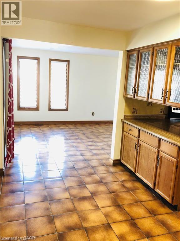 730 Garth Street, Hamilton, Ontario  L9C 4K3 - Photo 5 - 40790358