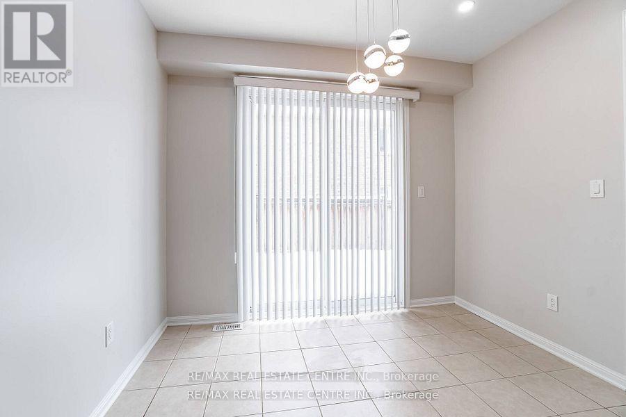 989 Farmstead Drive, Milton, Ontario  L9T 8J1 - Photo 19 - W12639596