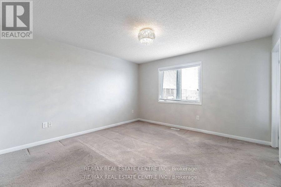 989 Farmstead Drive, Milton, Ontario  L9T 8J1 - Photo 26 - W12639596