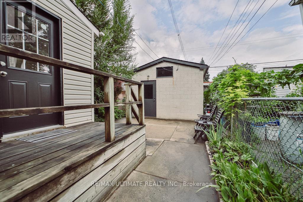 493 Keele Street, Toronto, Ontario  M6N 3E1 - Photo 10 - W12639616