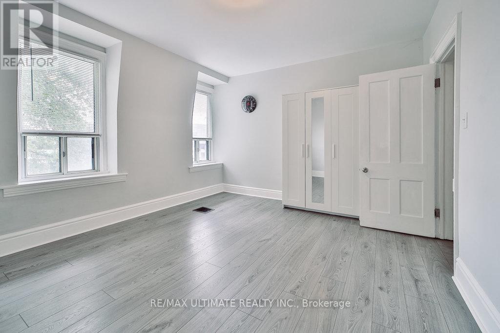 493 Keele Street, Toronto, Ontario  M6N 3E1 - Photo 12 - W12639616