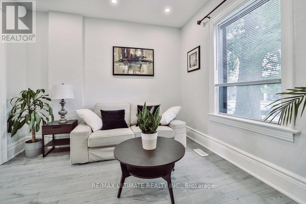 493 Keele Street, Toronto, Ontario  M6N 3E1 - Photo 7 - W12639616