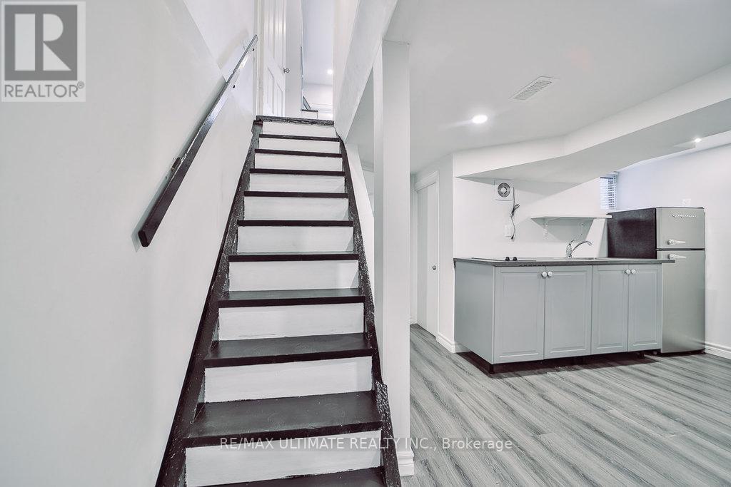 493 Keele Street, Toronto, Ontario  M6N 3E1 - Photo 25 - W12639616