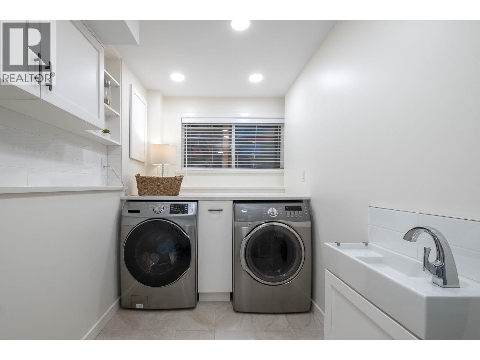 140 Harvey Street, New Westminster, British Columbia  V3L 4G2 - Photo 30 - R3074358