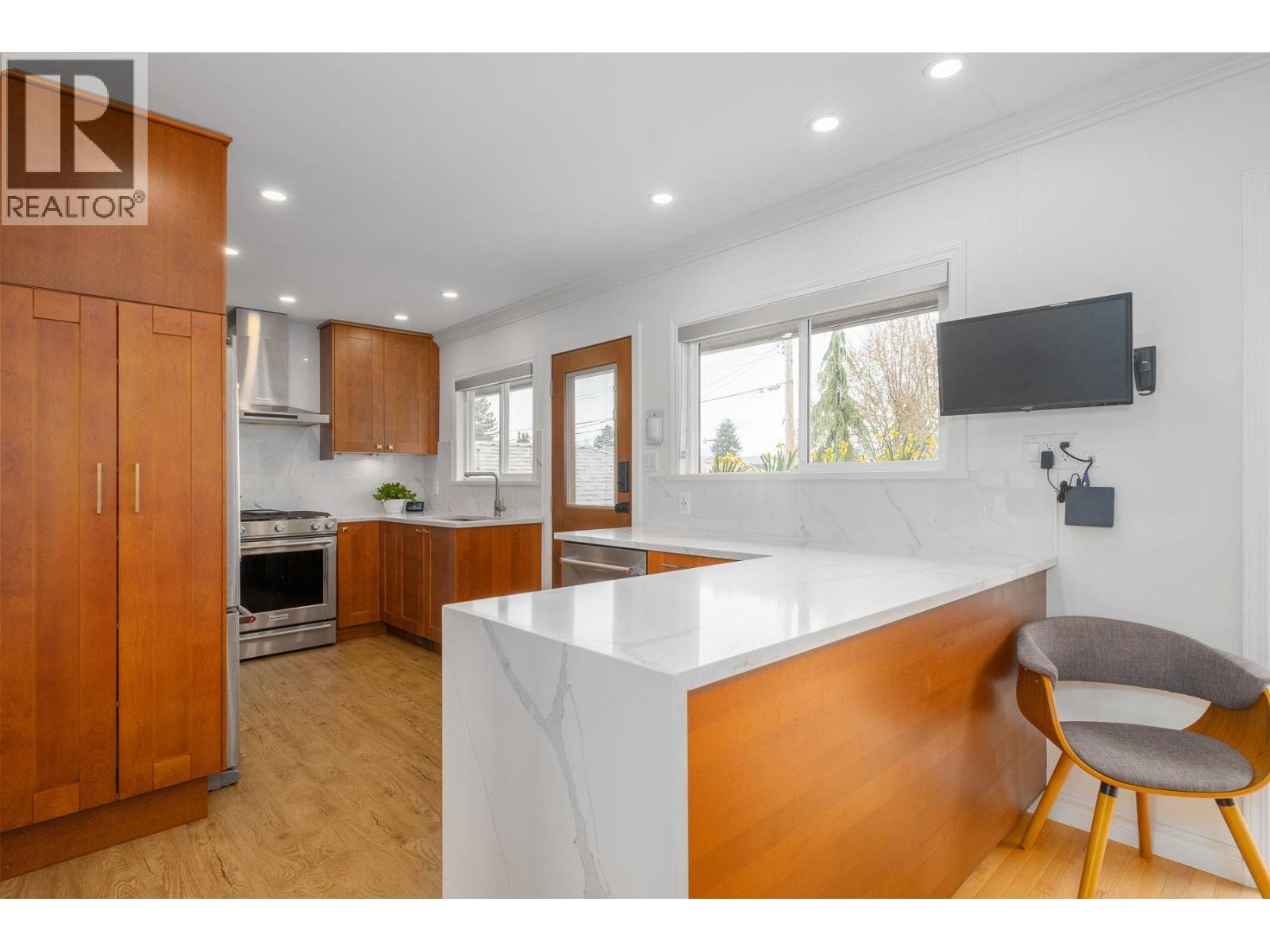 140 Harvey Street, New Westminster, British Columbia  V3L 4G2 - Photo 11 - R3074358