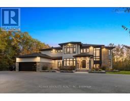 131 CHERRYHILL DRIVE, Ottawa, Ontario