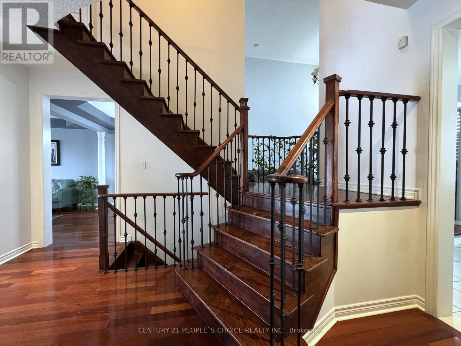 52 Smoothwater Terrace, Markham, Ontario  L6B 0E8 - Photo 7 - N12638374