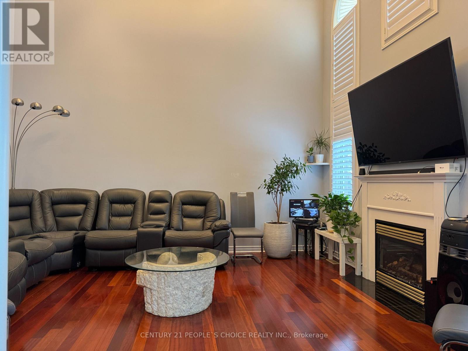 52 Smoothwater Terrace, Markham, Ontario  L6B 0E8 - Photo 8 - N12638374