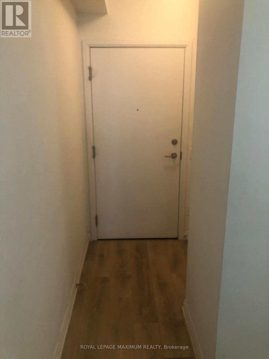 3212 - 7895 Jane Street, Vaughan, Ontario  L4K 2M7 - Photo 2 - N12639916