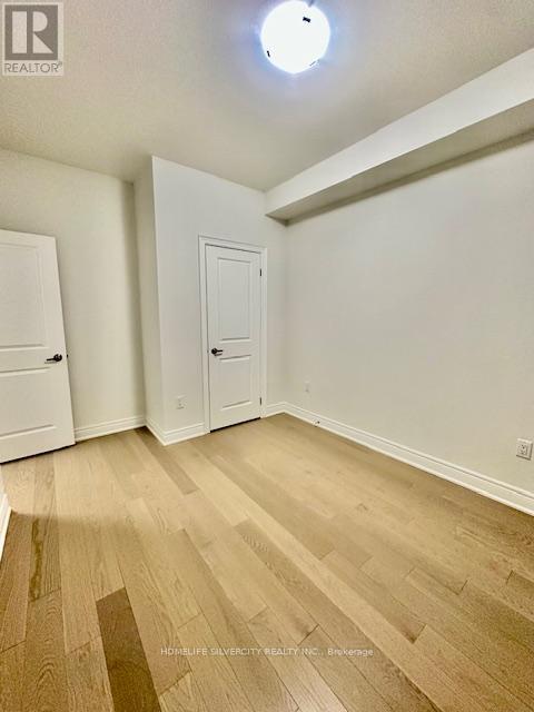 130 Falby Road, Brampton, Ontario  L6P 4L9 - Photo 11 - W12639896