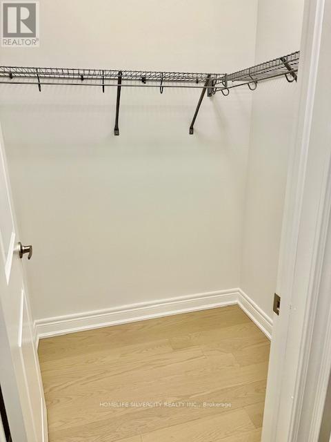 130 Falby Road, Brampton, Ontario  L6P 4L9 - Photo 13 - W12639896