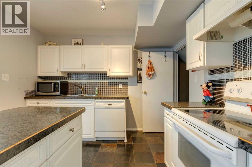 681 Regal Park Ne, Calgary, Alberta  T2E 0S6 - Photo 13 - A2274274