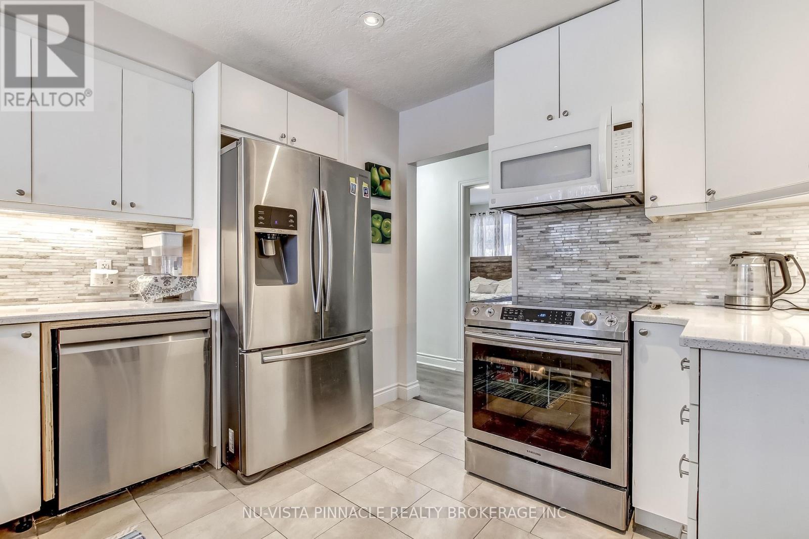 59 Thorncrest Crescent, London South, Ontario  N6J 1K4 - Photo 14 - X12639966