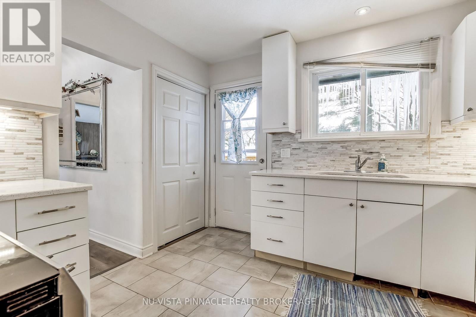 59 Thorncrest Crescent, London South, Ontario  N6J 1K4 - Photo 15 - X12639966