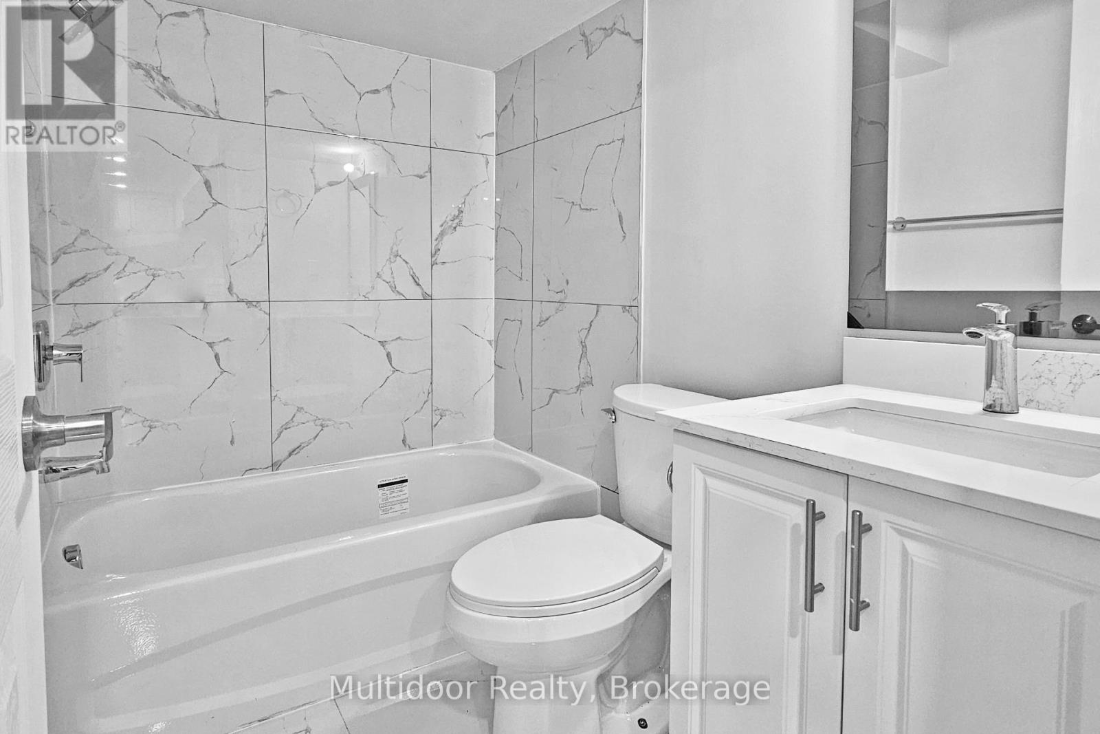 Lower - 4 Gatesgill Street, Brampton, Ontario  L6X 3S4 - Photo 12 - W12549962