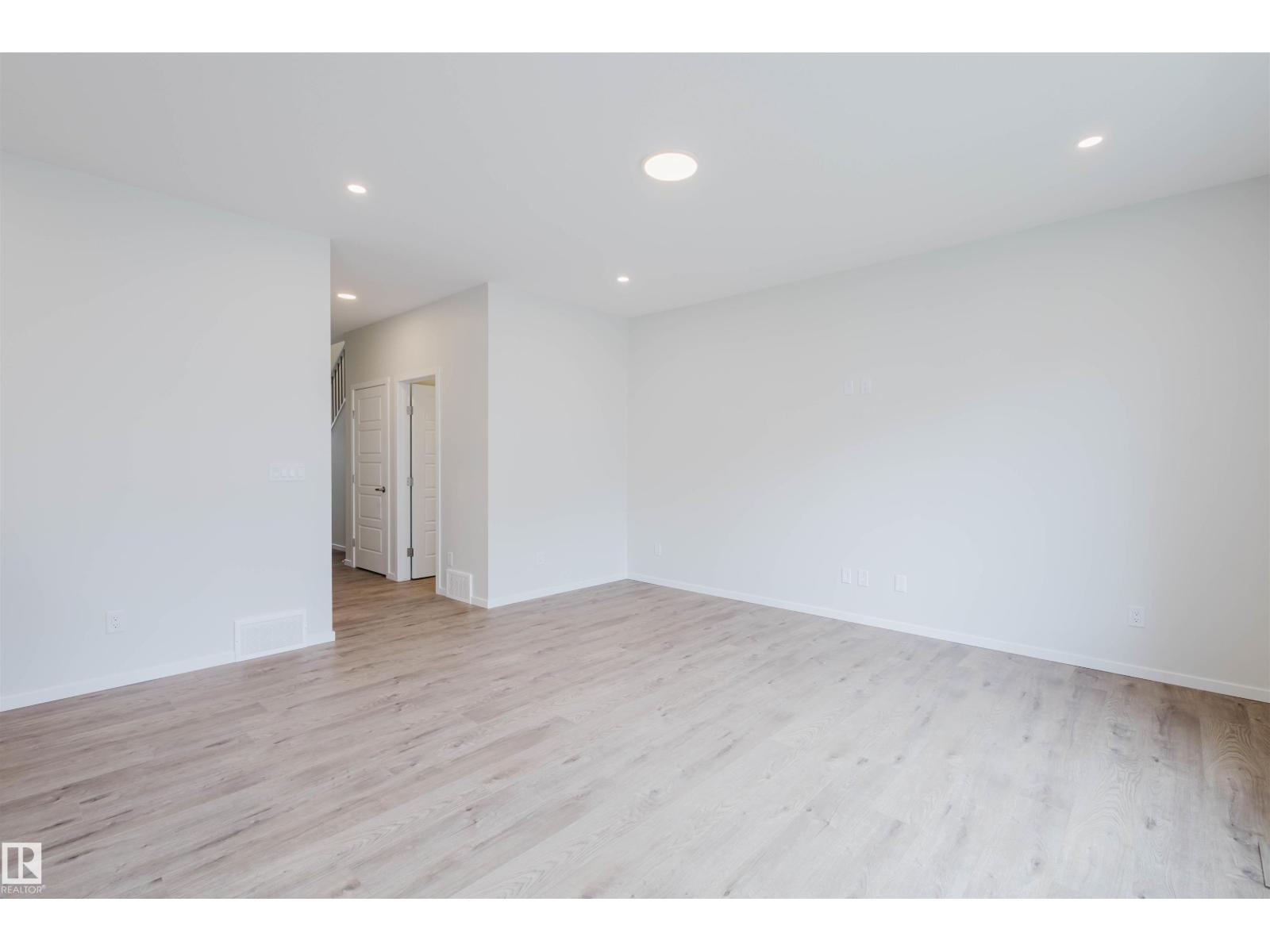 2031 209 St Nw, Edmonton, Alberta  T6M 2X6 - Photo 15 - E4462896