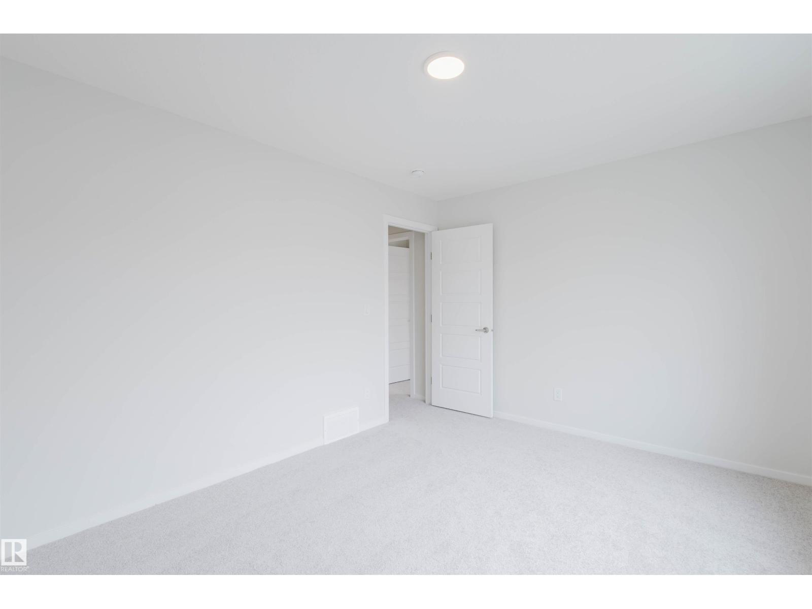 2031 209 St Nw, Edmonton, Alberta  T6M 2X6 - Photo 34 - E4462896