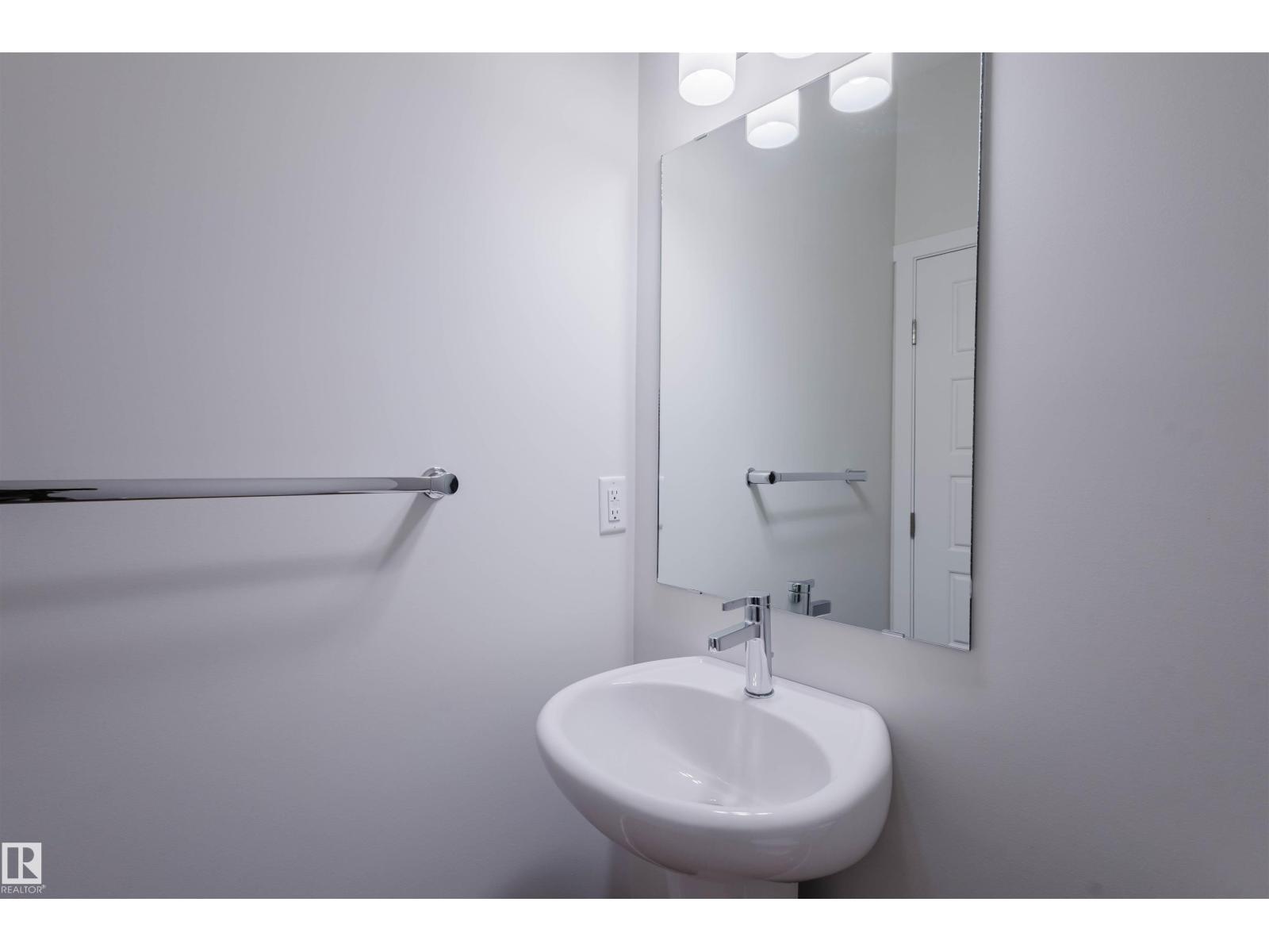 2031 209 St Nw, Edmonton, Alberta  T6M 2X6 - Photo 5 - E4462896