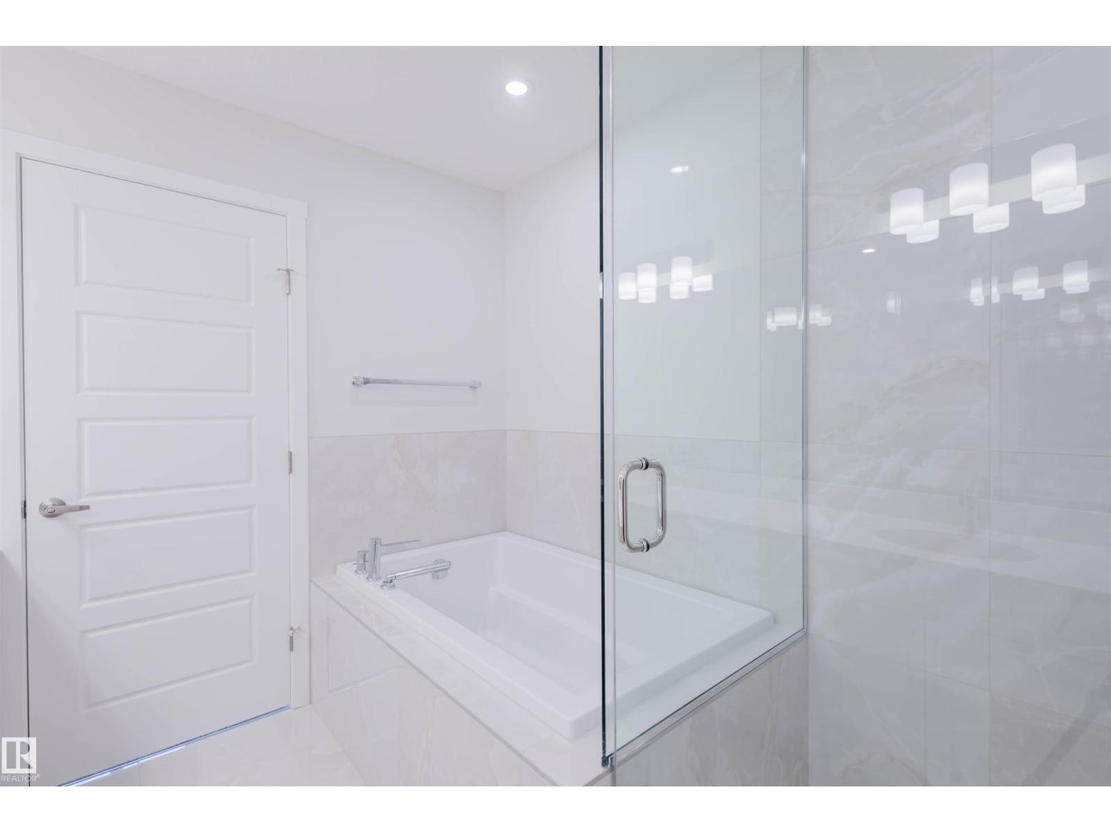 2031 209 St Nw, Edmonton, Alberta  T6M 2X6 - Photo 46 - E4462896