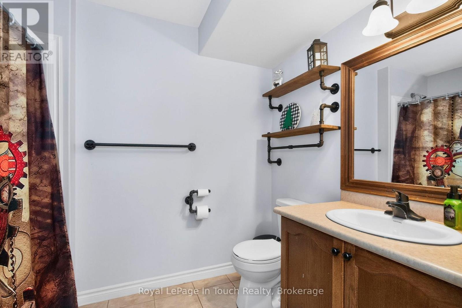 13 Hunter Avenue, Tay (Victoria Harbour), Ontario  L0K 2A0 - Photo 34 - S12638618