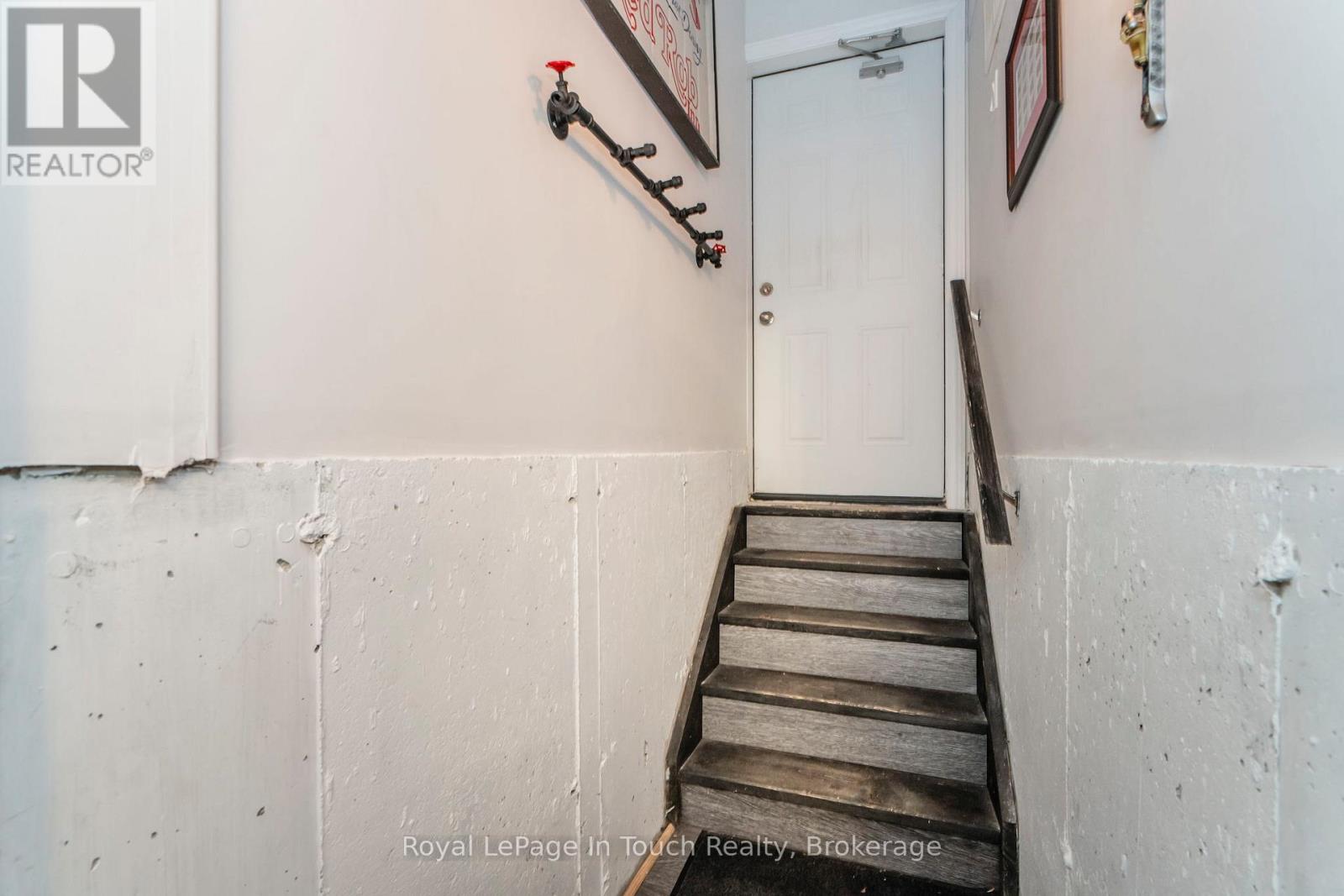 13 Hunter Avenue, Tay (Victoria Harbour), Ontario  L0K 2A0 - Photo 47 - S12638618