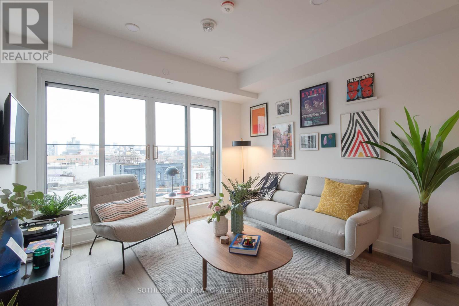 1606 - 484 Spadina Avenue, Toronto, Ontario  M5S 0E4 - Photo 5 - C12639938