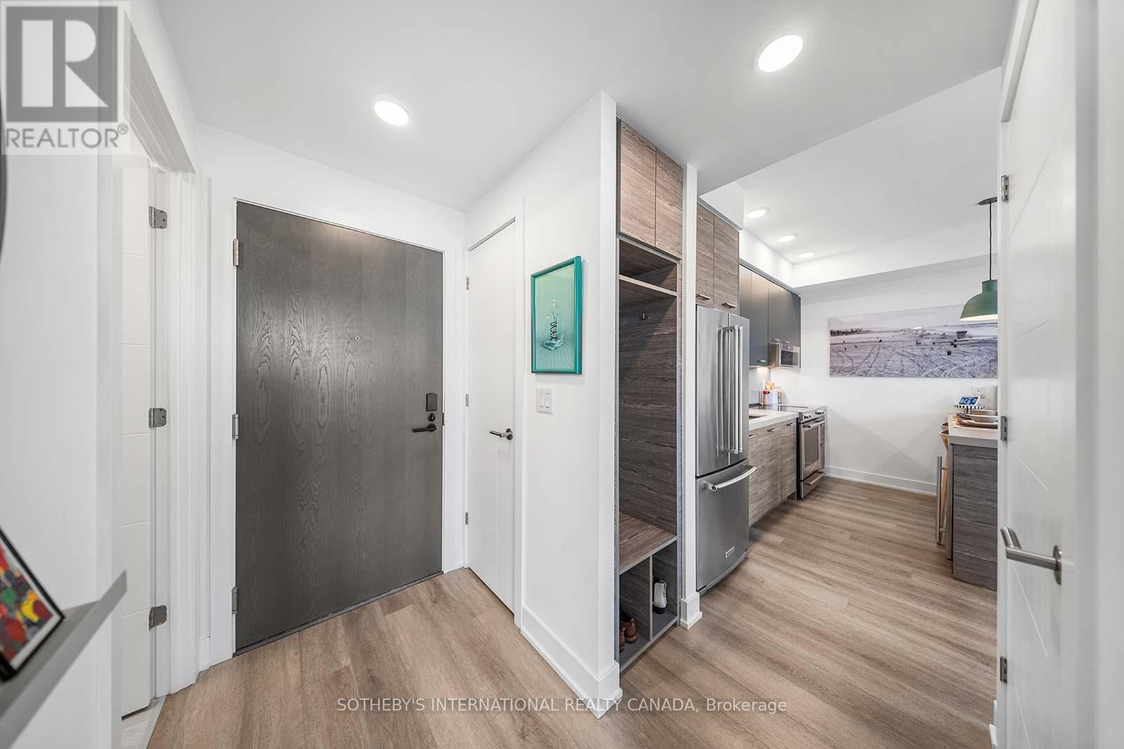 415 - 484 Spadina Avenue, Toronto, Ontario  M5S 0E4 - Photo 2 - C12639946