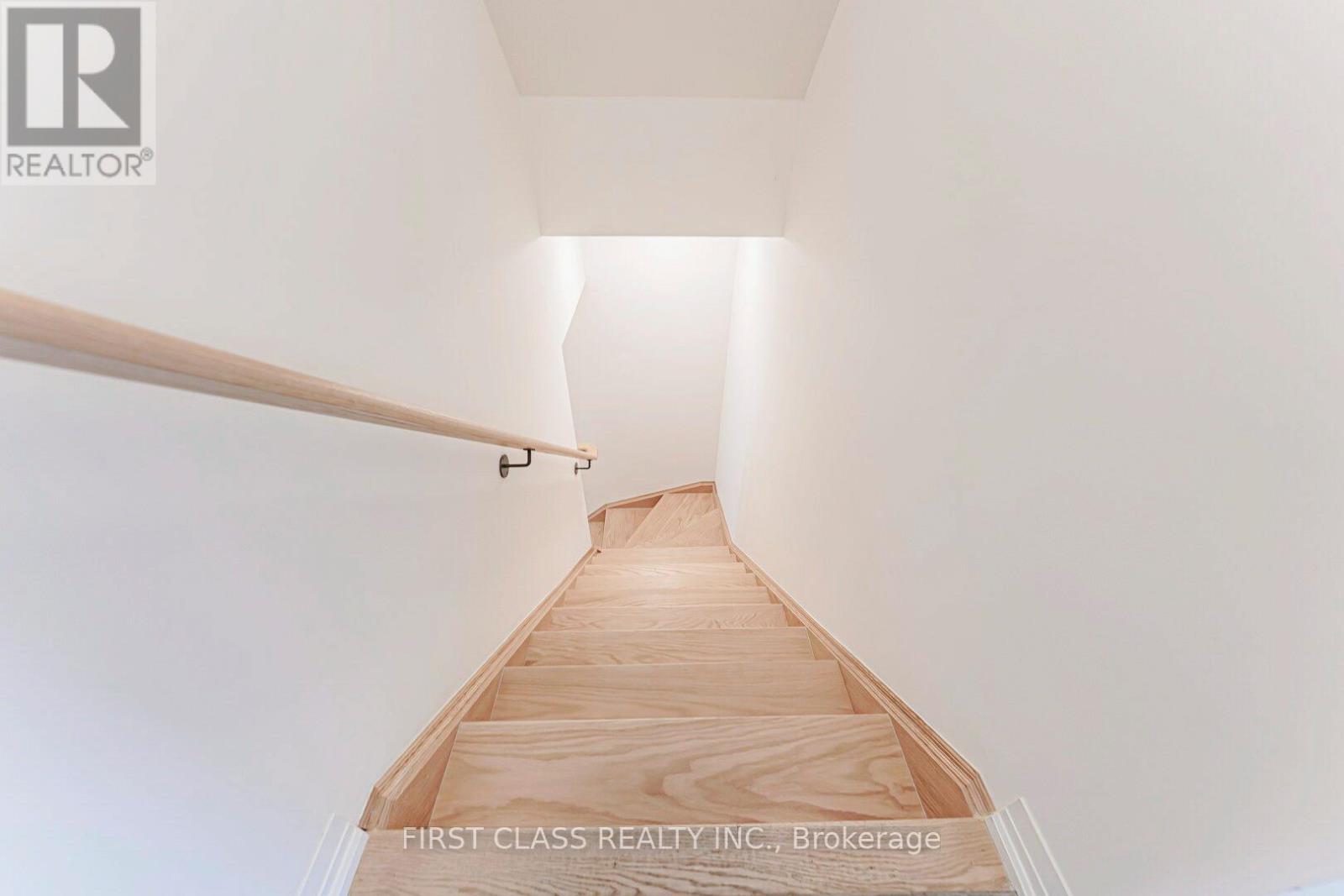 43 Carneros Way, Markham, Ontario  L6B 1R2 - Photo 8 - N12639930