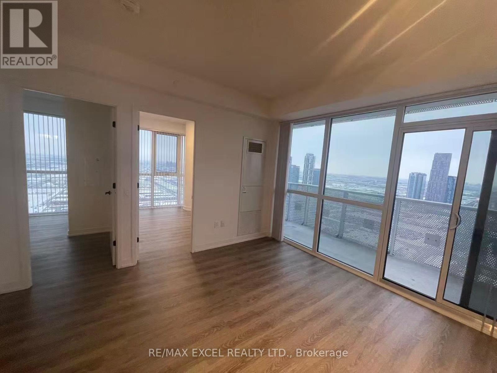 4006 - 8 Interchange Way, Vaughan, Ontario  L4K 0R2 - Photo 13 - N12639960