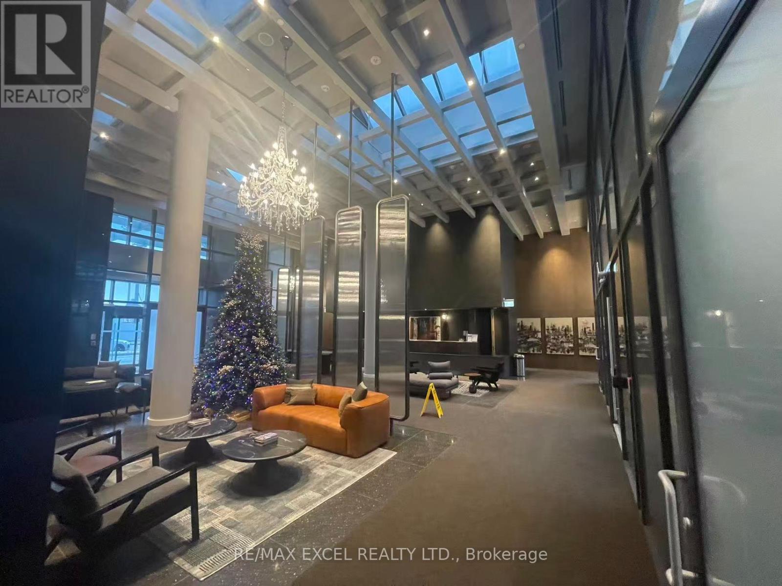 4006 - 8 Interchange Way, Vaughan, Ontario  L4K 0R2 - Photo 3 - N12639960