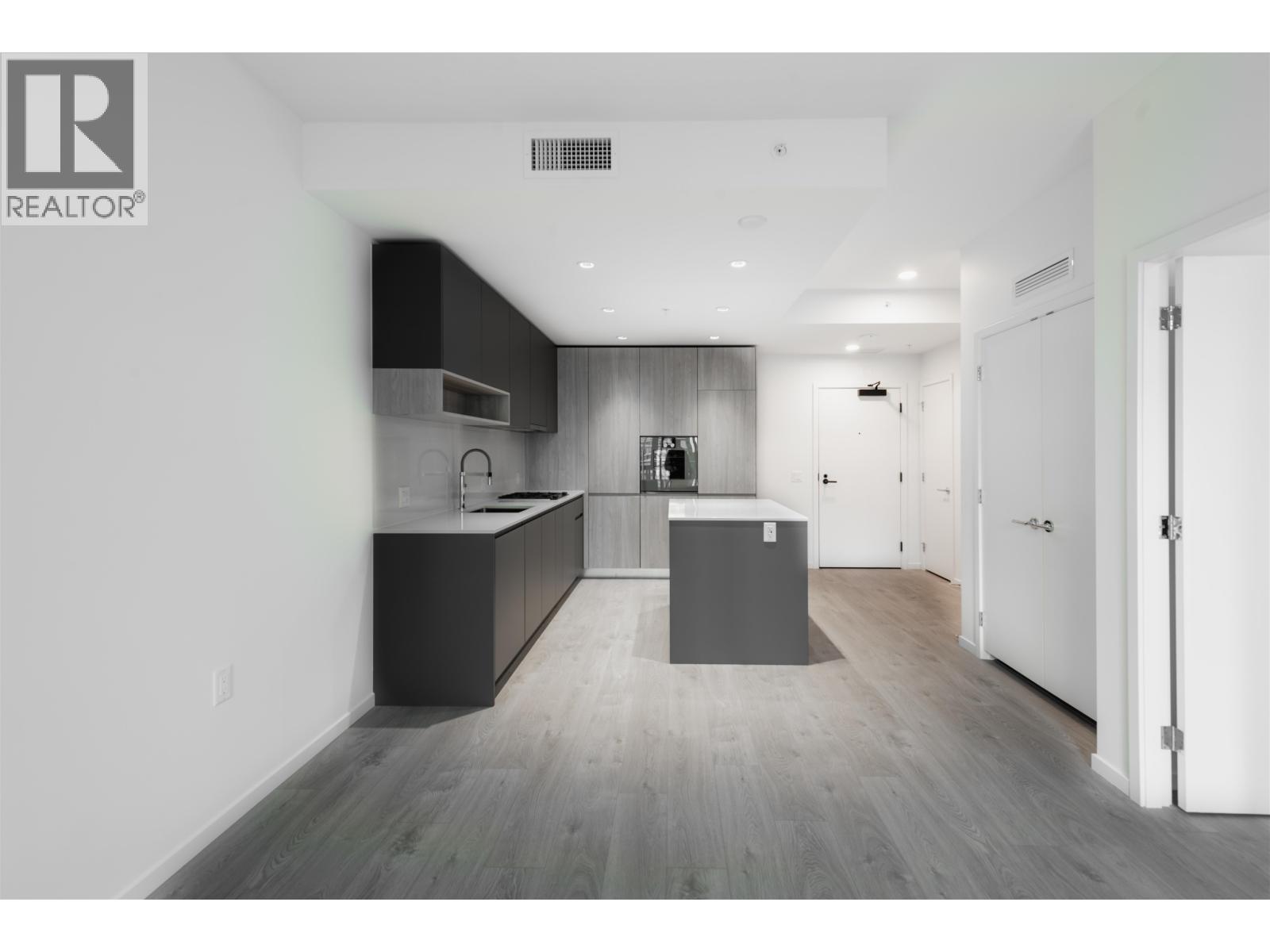 566 6600 Minoru Boulevard, Richmond, British Columbia  V6Y 0N3 - Photo 5 - R3074365