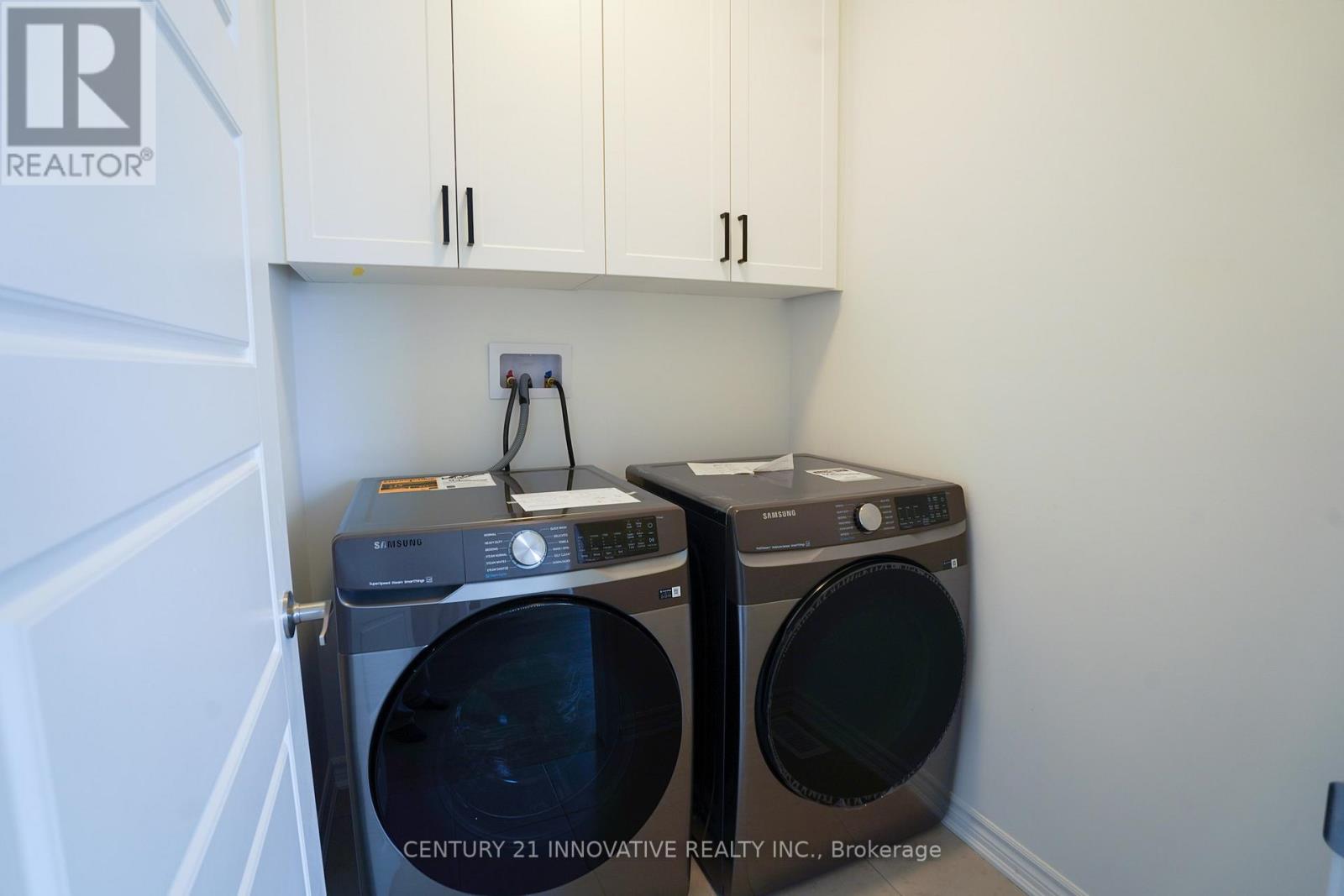 1350 Glamorgan Manor, Pickering, Ontario  L1X 0N1 - Photo 10 - E12637054