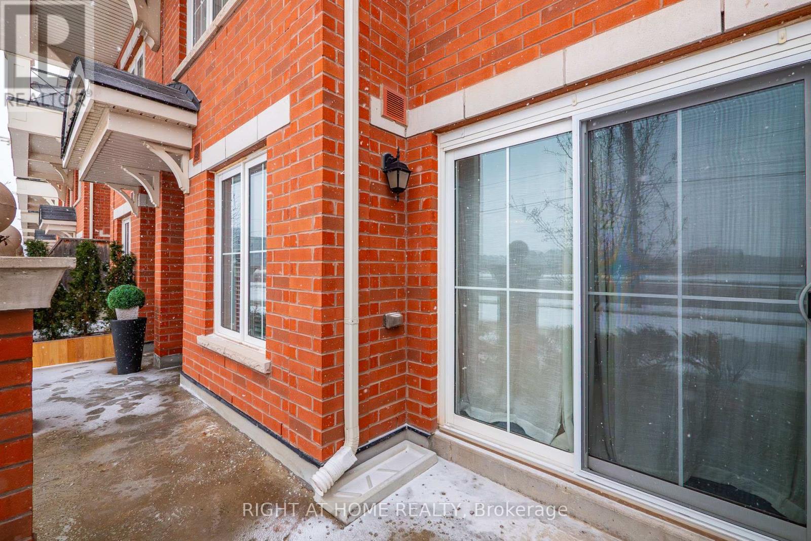 1 - 2504 Post Road, Oakville, Ontario  L6H 0K1 - Photo 31 - W12638482