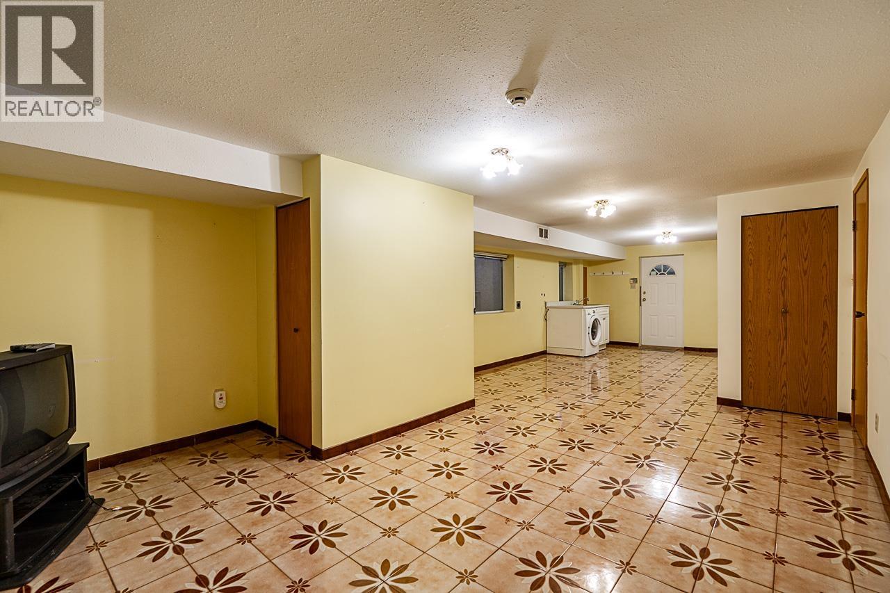 1174 Kelowna Street, Vancouver, British Columbia  V5K 4E2 - Photo 24 - R3074368