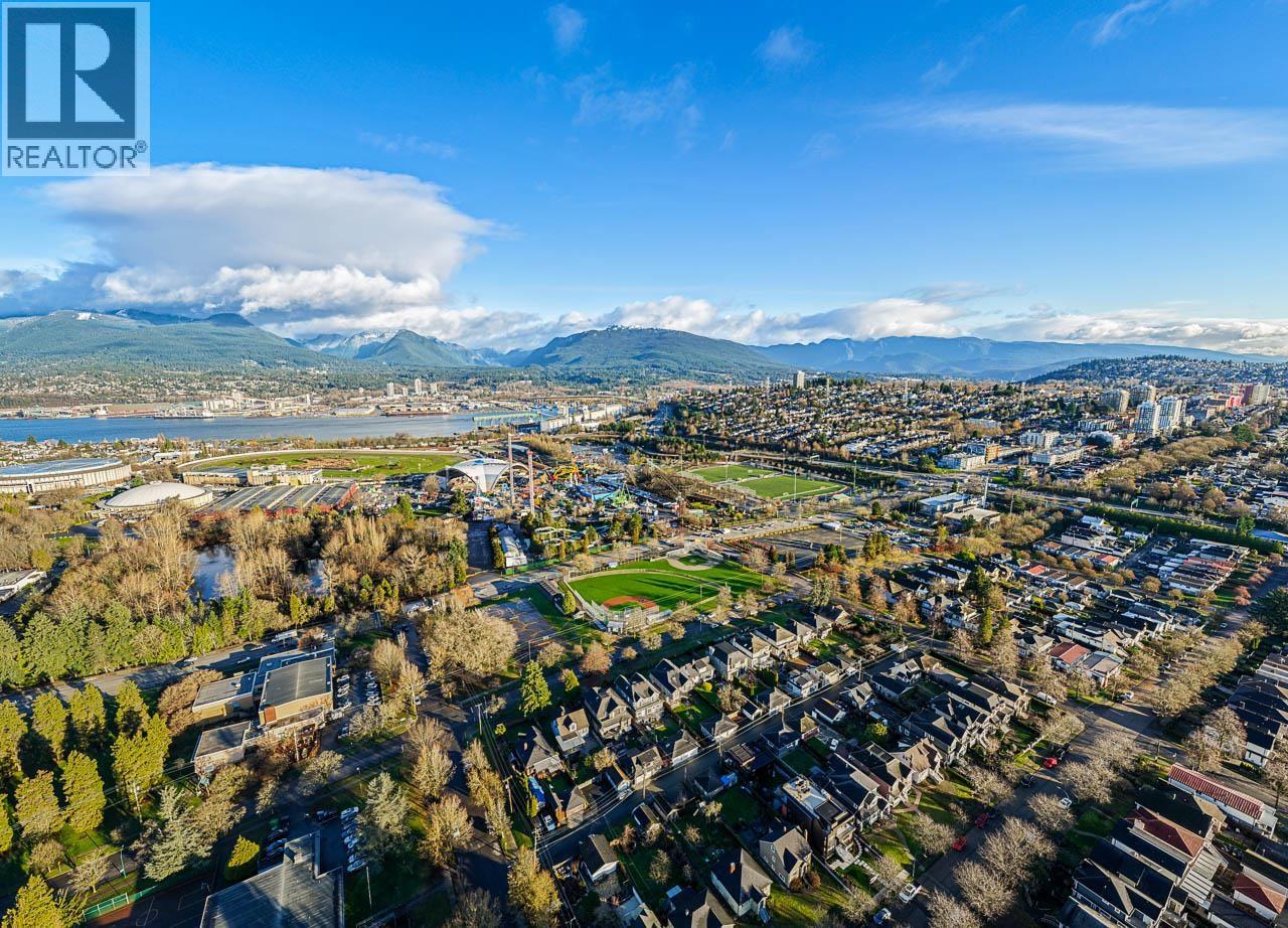 1174 Kelowna Street, Vancouver, British Columbia  V5K 4E2 - Photo 26 - R3074368