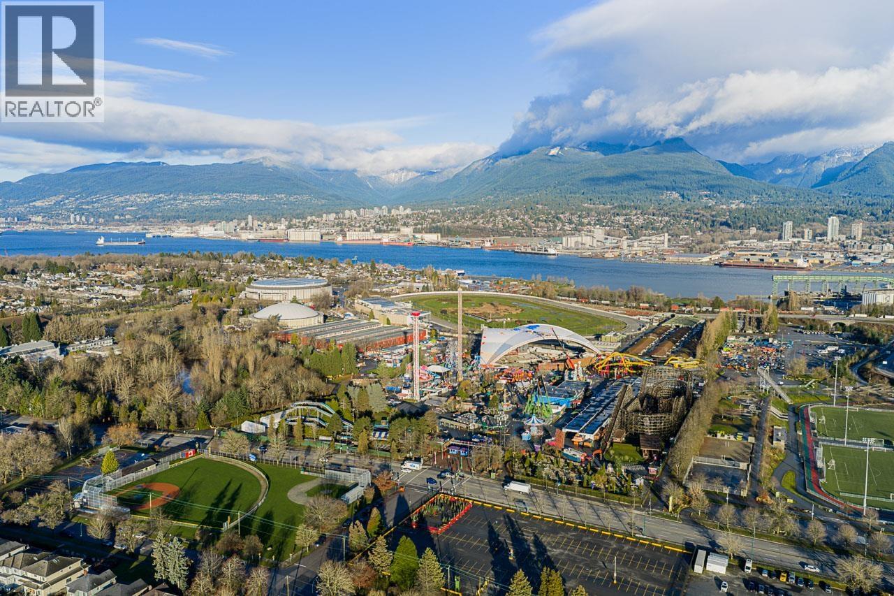 1174 Kelowna Street, Vancouver, British Columbia  V5K 4E2 - Photo 31 - R3074368