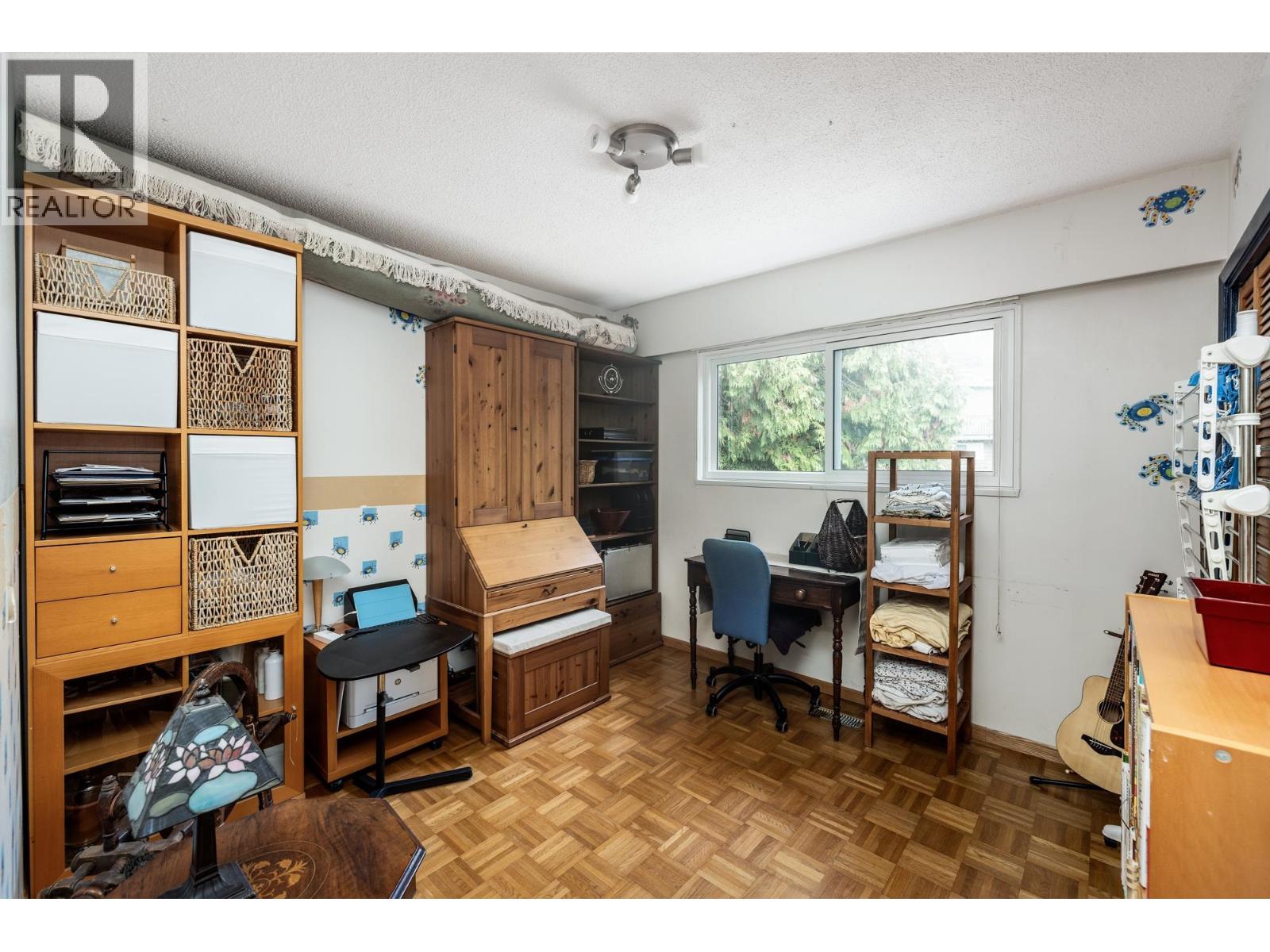 2041 Tompkins Crescent, North Vancouver, British Columbia  V7H 2C9 - Photo 29 - R3074373