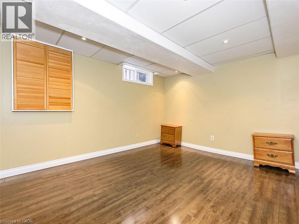 2137 Cleaver Avenue, Burlington, Ontario  L7M 3R1 - Photo 38 - 40794078