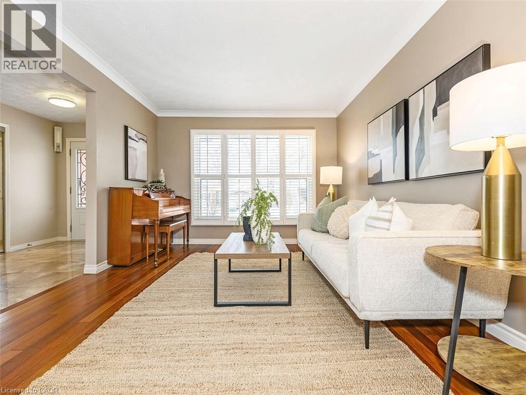 2137 Cleaver Avenue, Burlington, Ontario  L7M 3R1 - Photo 5 - 40794078