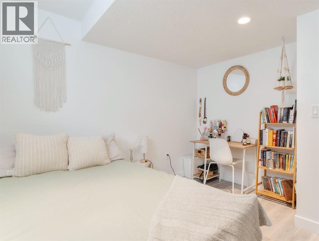 271 River Heights Crescent, Cochrane, Alberta  T4C 0V2 - Photo 15 - A2274324