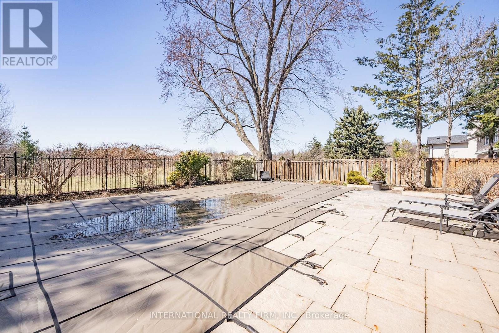 6 Penwood Crescent, Toronto, Ontario  M3B 2B9 - Photo 13 - C12639982