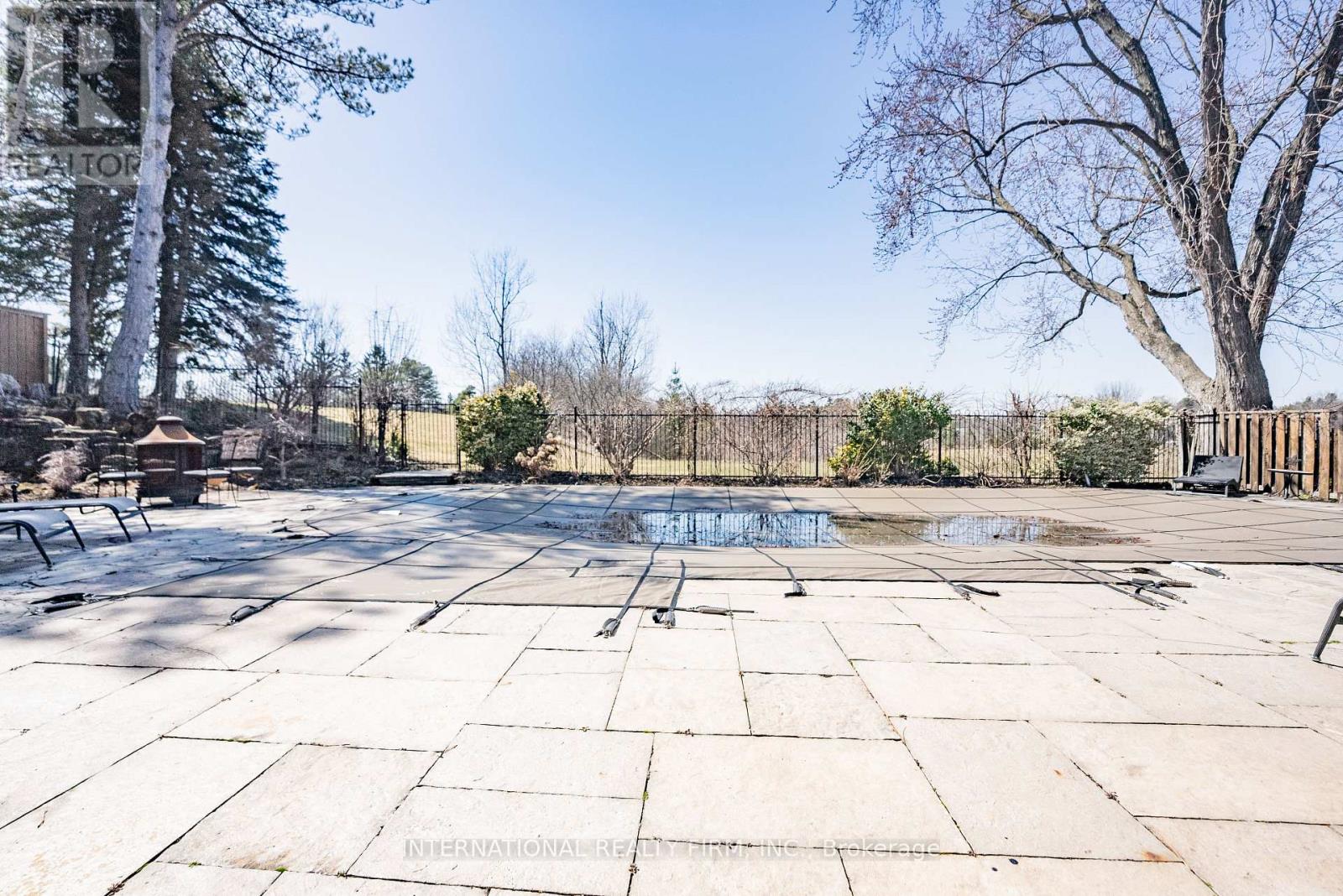 6 Penwood Crescent, Toronto, Ontario  M3B 2B9 - Photo 15 - C12639982