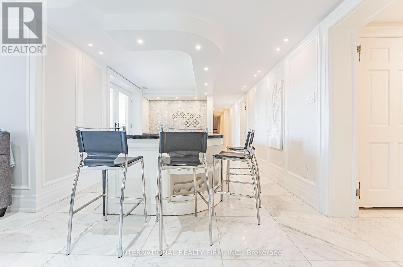 6 Penwood Crescent, Toronto, Ontario  M3B 2B9 - Photo 38 - C12639982