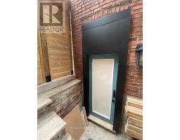 LOWER - 388 WOODBINE AVENUE, Toronto, Ontario