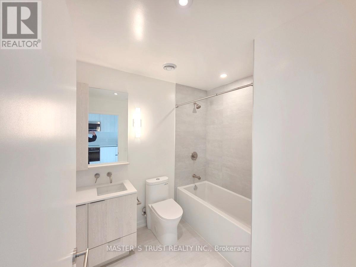 Lph07 - 120 Broadway Avenue N, Toronto, Ontario  M4P 0E9 - Photo 4 - C12587262